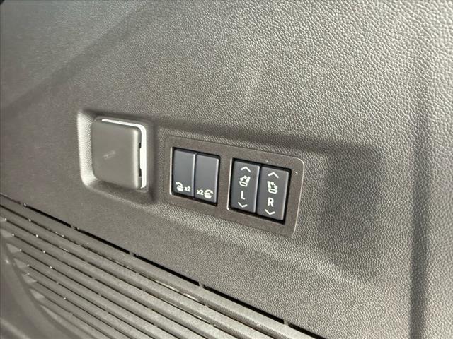 2025 GMC Yukon AT4