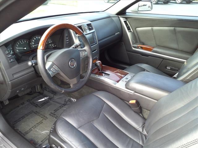 2005 Cadillac XLR Base
