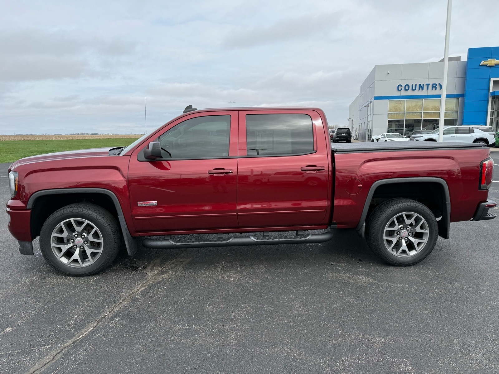 View vehicle photo 2