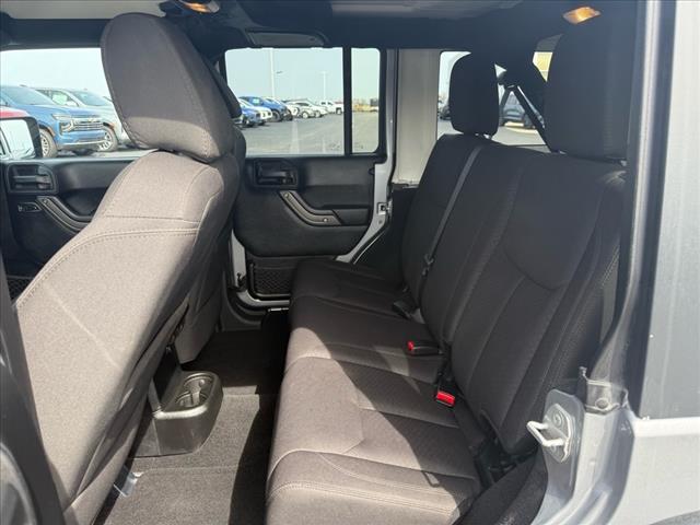 2015 Jeep Wrangler Unlimited SPORT