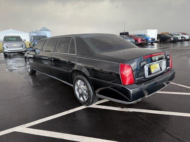 2002 Cadillac DEVILLE PROFESSIONAL LIMOUSINE