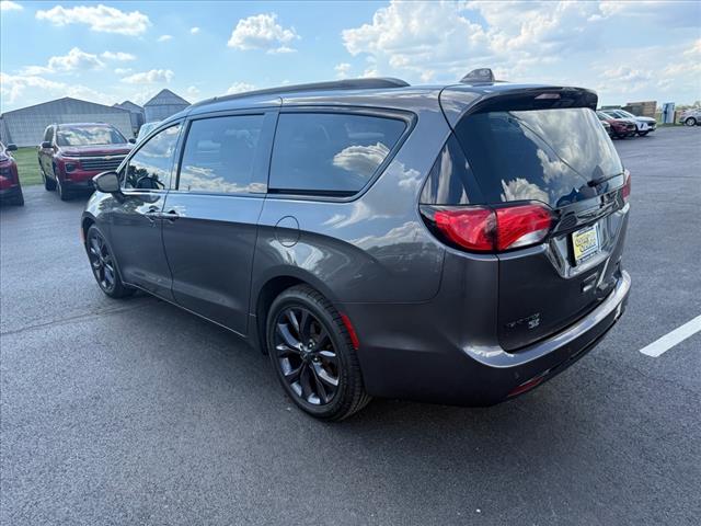 2020 Chrysler Pacifica LIMITED 35TH ANNIVERSARY