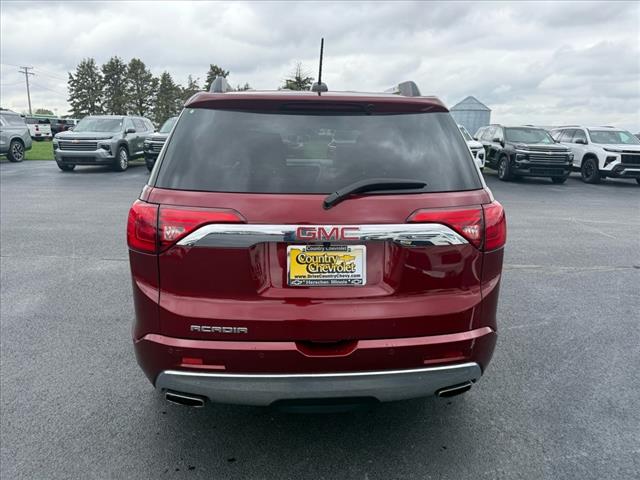 2017 GMC Acadia DENALI