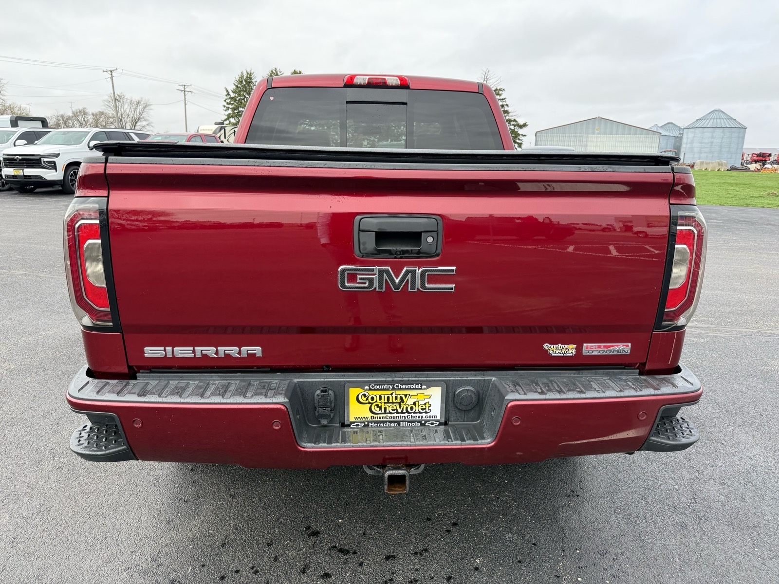 View vehicle photo 4