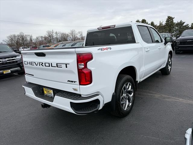 2023 Chevrolet Silverado 1500 CREW RST 4WD