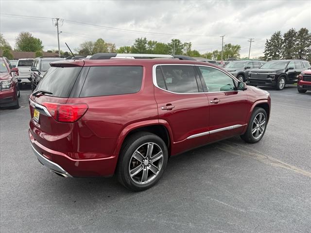 2017 GMC Acadia DENALI