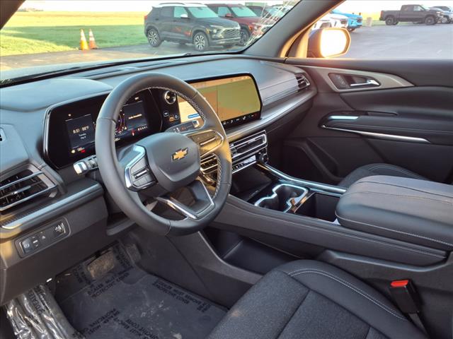 2025 Chevrolet Traverse FWD LT