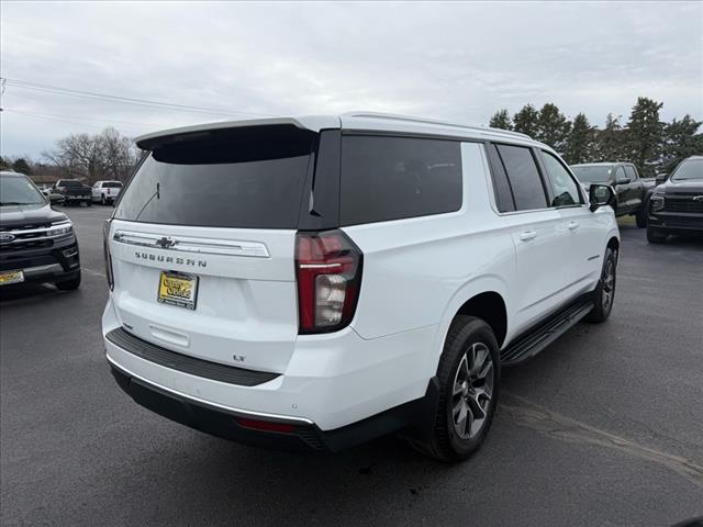 2021 Chevrolet Suburban 4WD LT
