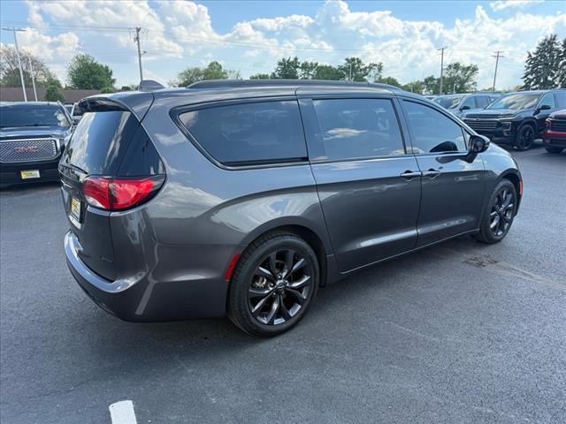 2020 Chrysler Pacifica LIMITED 35TH ANNIVERSARY