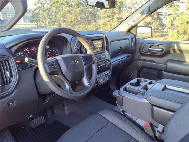 2025 Chevrolet Silverado 1500 CREW CUSTOM TB 4WD
