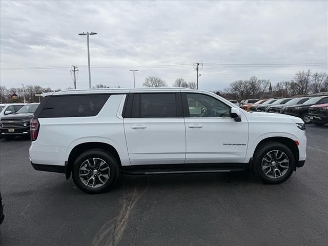 2021 Chevrolet Suburban 4WD LT