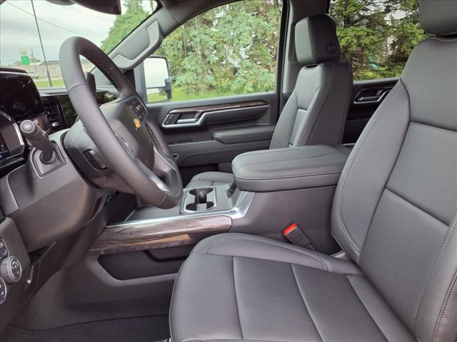 2025 Chevrolet Silverado 3500HD 3500 SRW CREW LTZ 4WD