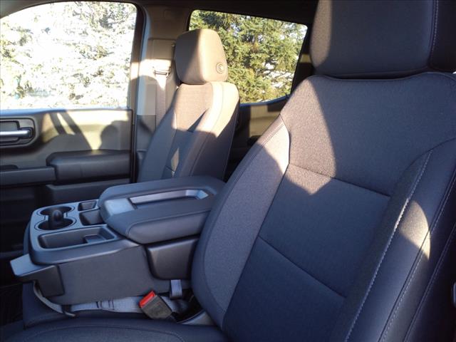 2025 Chevrolet Silverado 1500 CREW CUSTOM TB 4WD