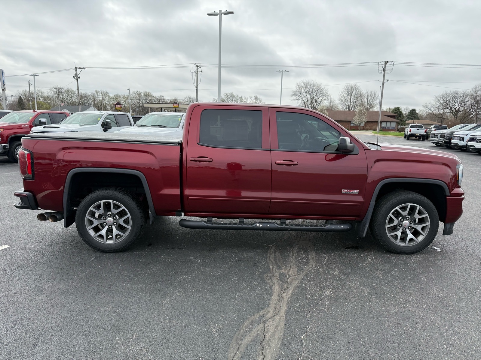 View vehicle photo 6