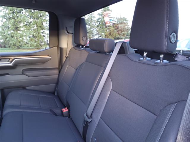 2025 Chevrolet Silverado 1500 1500 CREW RST 4WD