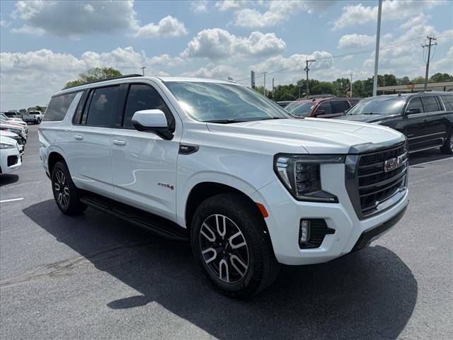 2023 GMC Yukon XL AT4
