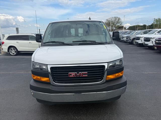 2022 GMC Savana BASE