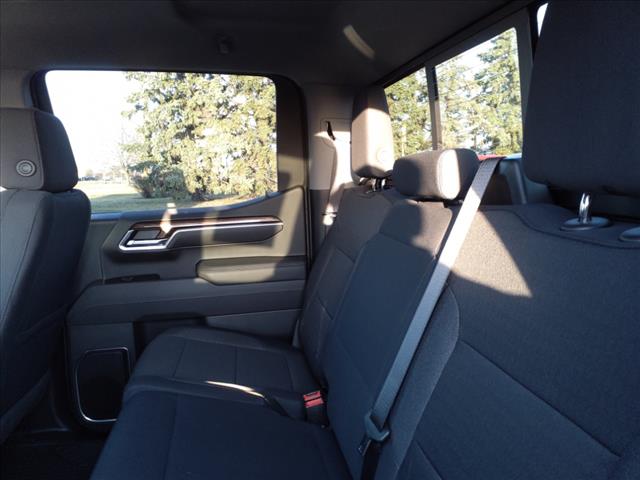 2025 Chevrolet Silverado 1500 1500 CREW RST 4WD
