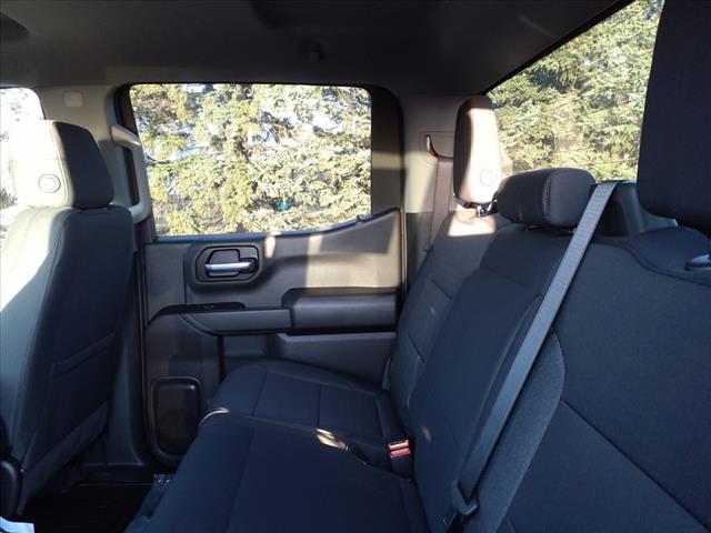 2025 Chevrolet Silverado 1500 CREW CUSTOM TB 4WD