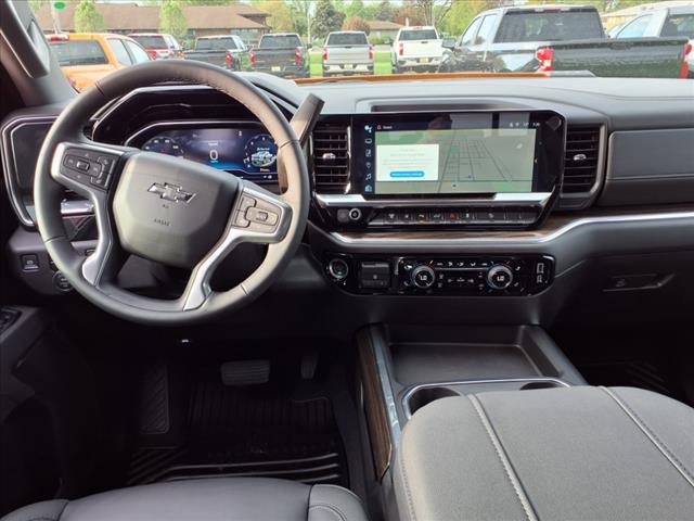 2025 Chevrolet Silverado 2500HD 2500 CREW CAB LT 4WD