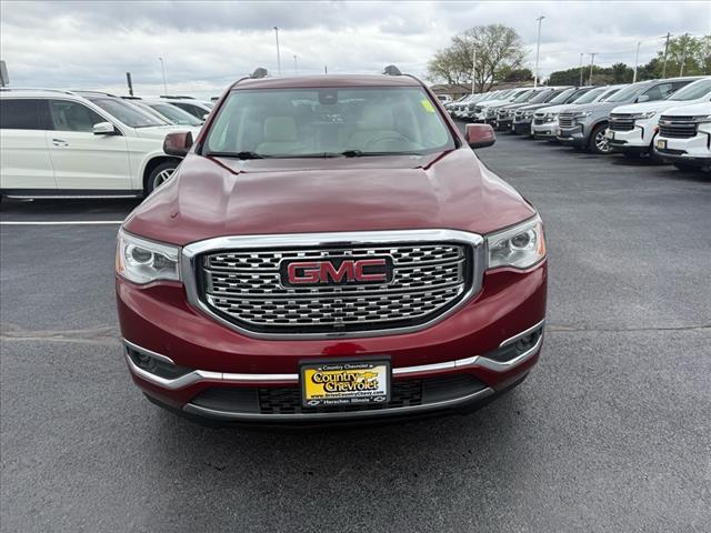 2017 GMC Acadia DENALI