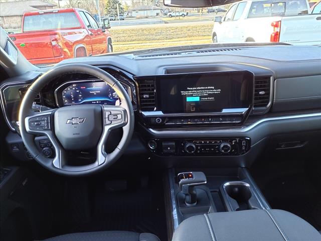 2025 Chevrolet Silverado 1500 1500 CREW RST 4WD