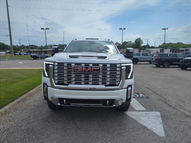 2025 GMC Sierra 2500HD Denali