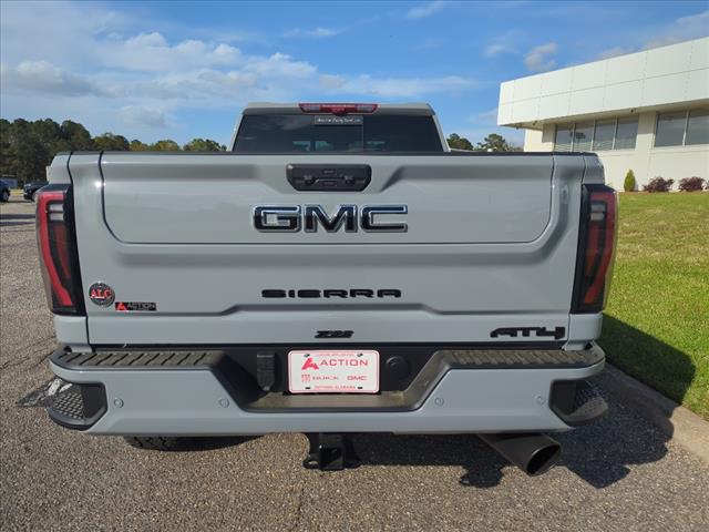 2025 GMC Sierra 2500HD AT4
