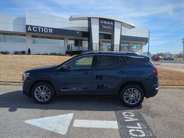 2023 GMC Terrain SLT