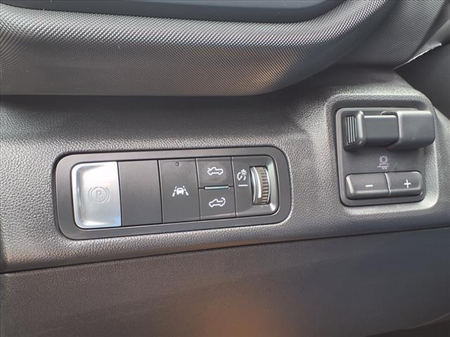2025 Chevrolet Silverado EV LT