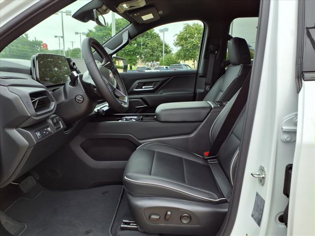 2025 Chevrolet Silverado EV LT
