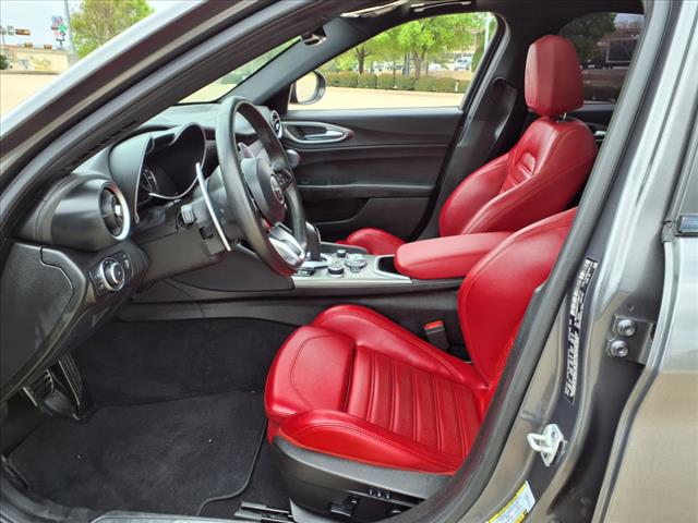 2023 Alfa Romeo Giulia Veloce