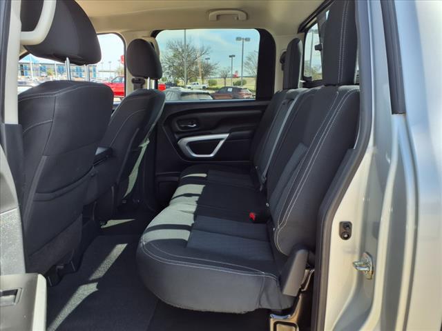 2018 Nissan Titan SV