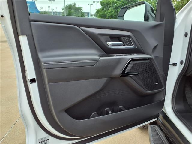 2025 Chevrolet Silverado EV LT