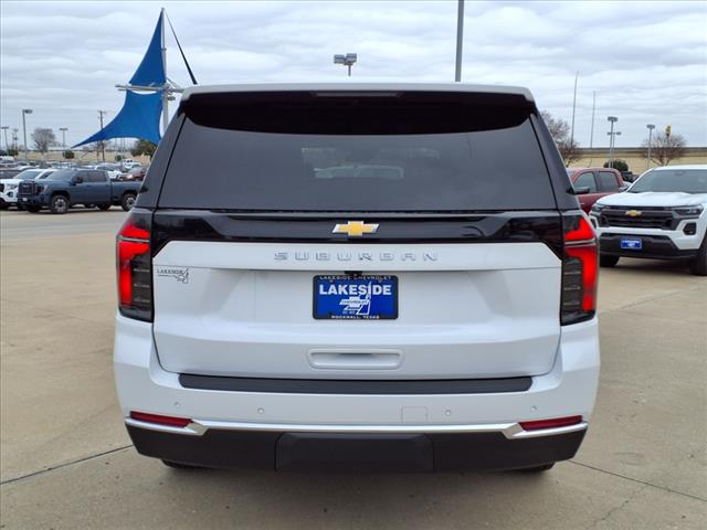 2025 Chevrolet Suburban LS