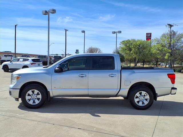 2018 Nissan Titan SV