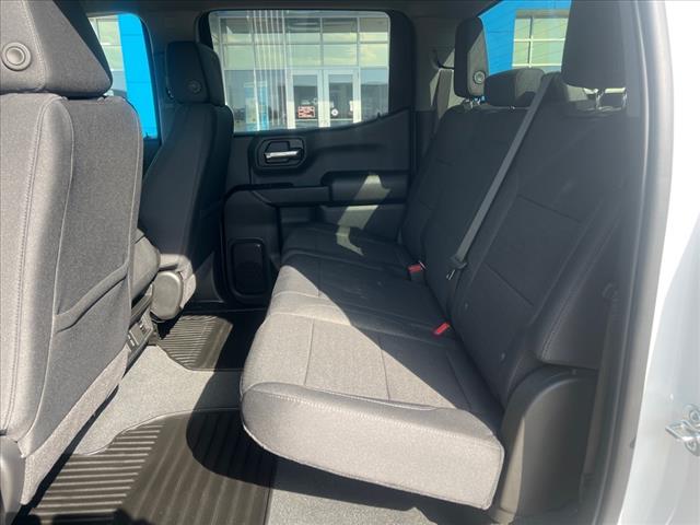 2025 Chevrolet Silverado 1500 CUSTOM/4X4