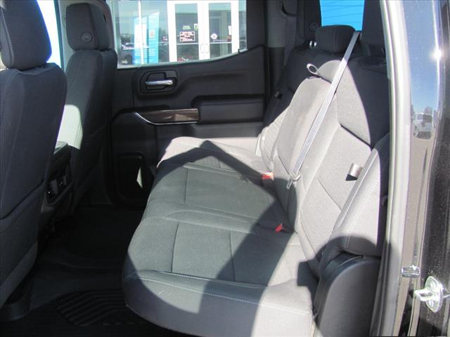 2021 Chevrolet Silverado 1500 V8AT RST PKG