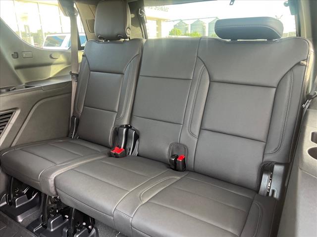 2025 Chevrolet Tahoe ROOF/COMFORT PKG