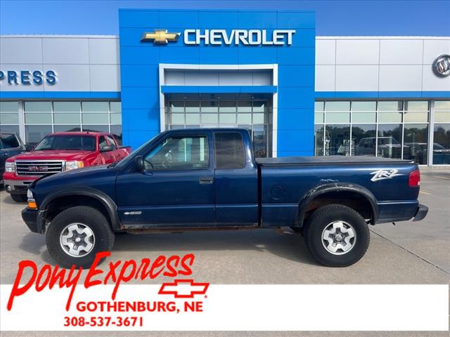 2000 Chevrolet S-10 XCAB 4X4