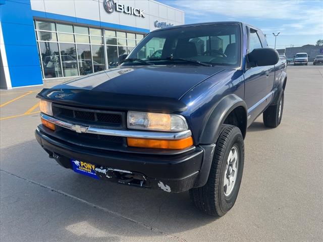 2000 Chevrolet S-10 XCAB 4X4