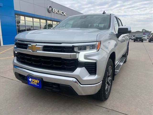 2022 Chevrolet Silverado 1500 4CYAT LT PKG