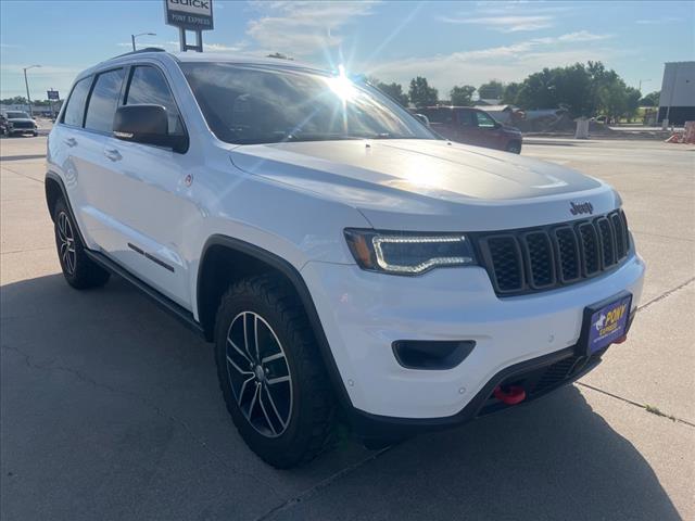 2018 Jeep Grand Cherokee TRAILHAWK 4X4 *LTD AVAIL*
