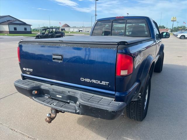 2000 Chevrolet S-10 XCAB 4X4