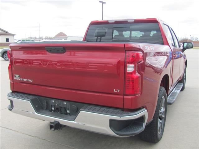 2022 Chevrolet Silverado 1500 4WD CREW LT 2.7