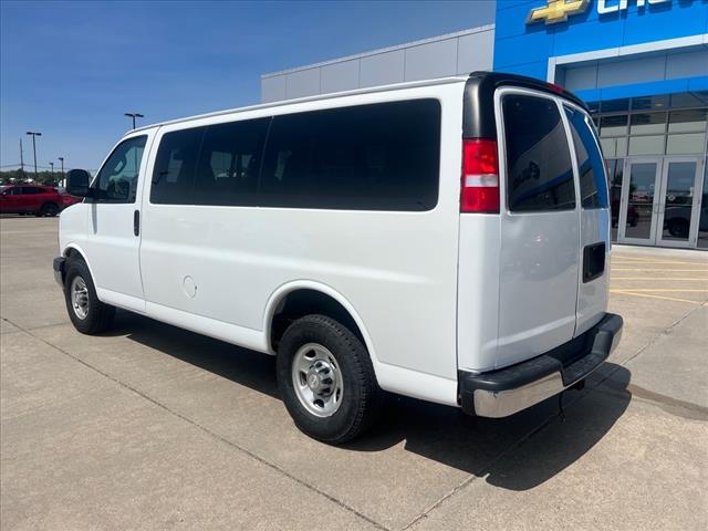 2019 Chevrolet Express V6AT LT 11PASS