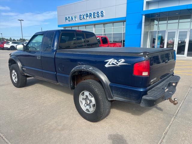 2000 Chevrolet S-10 XCAB 4X4