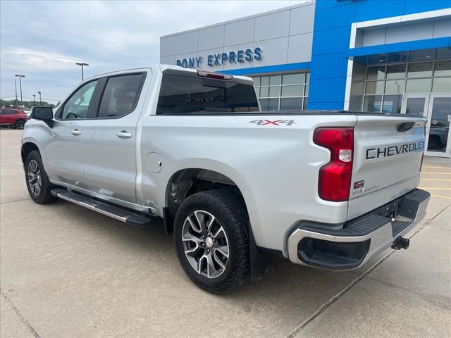 2022 Chevrolet Silverado 1500 4CYAT LT PKG