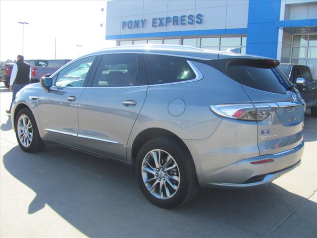 2024 Buick Enclave AVENIR