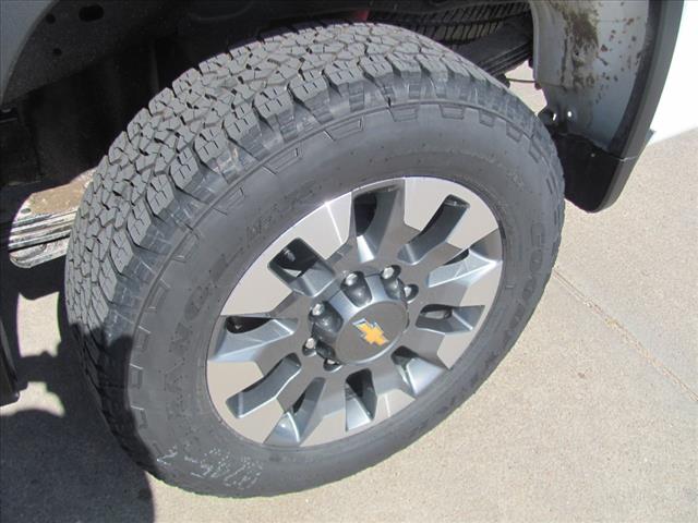 2025 Chevrolet Silverado 2500HD GAS/CUSTOM